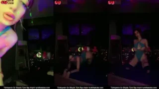 Şehirde gizlice dans ederken seksi bir şekilde şehrin manzarasını ortaya çıkaran Tango BenPoine